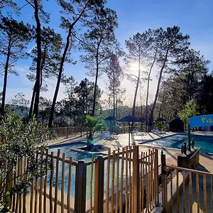 Camping Village De Bois Simonet, Joyeuse